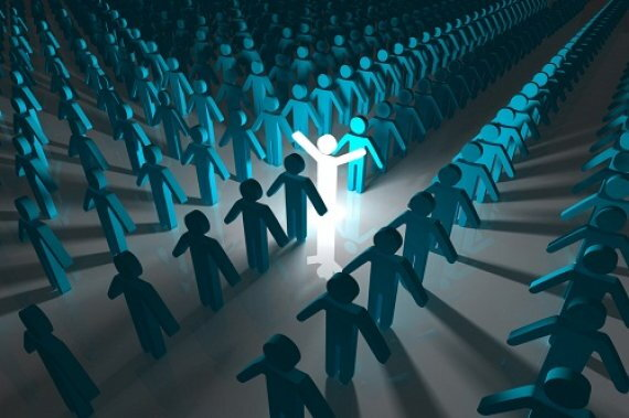 How to Stand Out in a Competitive Niche as a New Creator